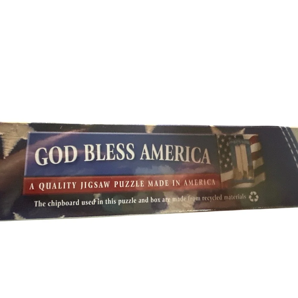 MasterPieces God Bless America 550 Piece Puzzle World Trade Center Remembrance